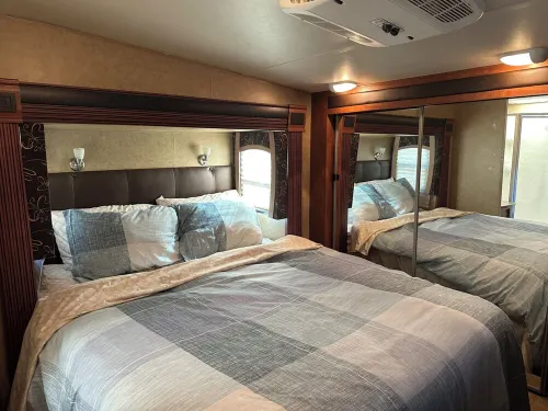 Campsite #3 Cozy RV in Lovely St. George with AC, WiFi