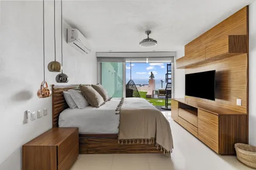 Spacious villa in brilliant Bucerías with AC, Chef, Pool