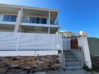 Semaphore Beach Front Home With Sea Views Hotels in Semaphore