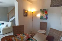 Detached house, private pool, breathtaking view of the Esterel,