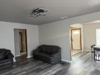 Charming 3-bedroom house with AC in Borger. Completely remodeled and updated Hotels in Borger