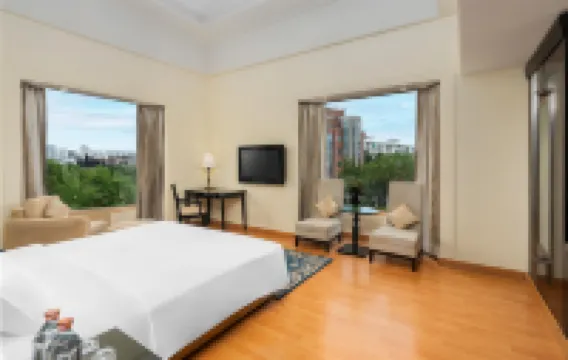 古爾岡麗亭酒店