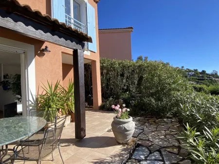 Panoramic ocean view at the bay of Cannes