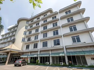 Hotel O Kebon Jeruk Near Gedung Sate Formerly Kurnia Hotel Hotels in Burangrang