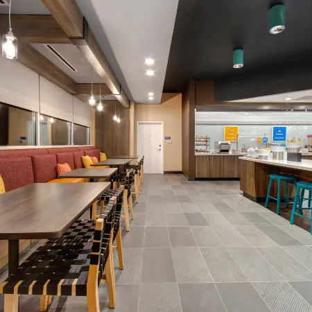 Tru by Hilton Wake Forest Raleigh North