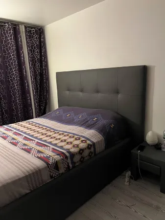 Duplex apartment in Elancourt, Olympic site, close to all amenities Отели в г. Еланкур