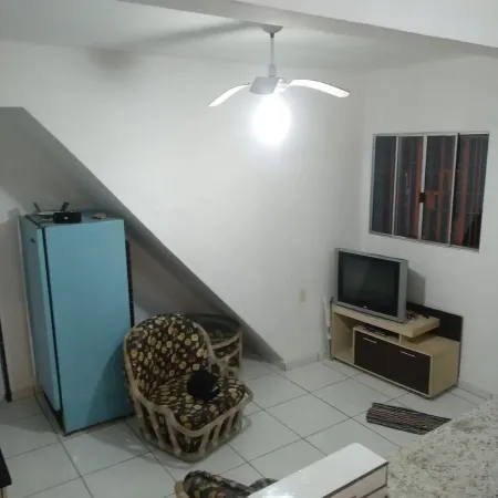 Aluguel Temporada Casa Azul Mongaguá SP Litoral Отели в г. Монгагуа