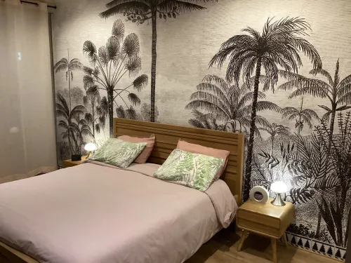 Seafront apartment.    Luxury residence