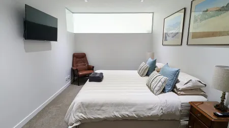 Romantic Getaway for two in the hub of Victor Harbor Отели рядом с достопримечательностью «Encounter Coast Discovery Centre»