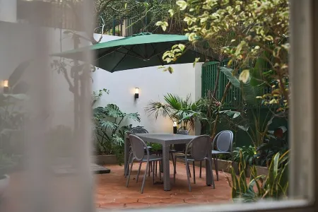 Le Jardin Privé Отели рядом с достопримечательностью «Большая мечеть»