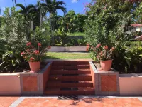 Private seaside villa with pool Hotels in der Nähe von Claude Stuart Park