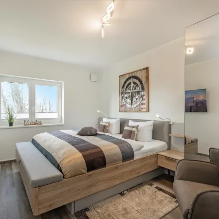 5 star apartment for 6 persons, ground floor with fenced garden