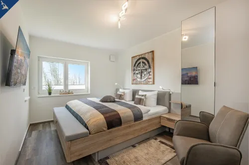 5 star apartment for 6 persons, ground floor with fenced garden