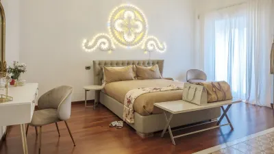 Entire apartment in historic building with fine furnishings and every comfort Hotels near Hong Kong