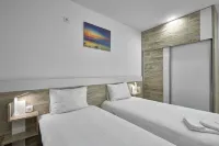 Weiss Estate by EstateAutomata