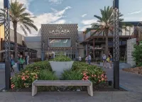 Luxe 3BR/2BA Condo. Near Airport & Mall