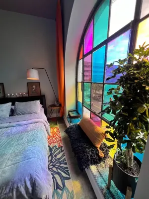 Orange & Groovy Stylish Amphitheater, Park, Metro North, Ferry All 2-10min walk Các khách sạn gần St. Margaret Shrine