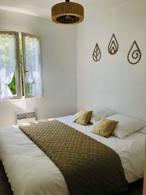 At the foot of the dunes and the beach! Ideal for a quiet place