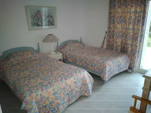 White Villa with private pool, direct beach access, 5 mn from El Gouna Golf course