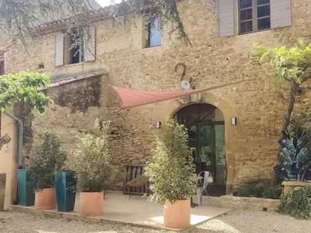 Charme et Authenticité Dans une Ferme Отели в г. Лурмарен