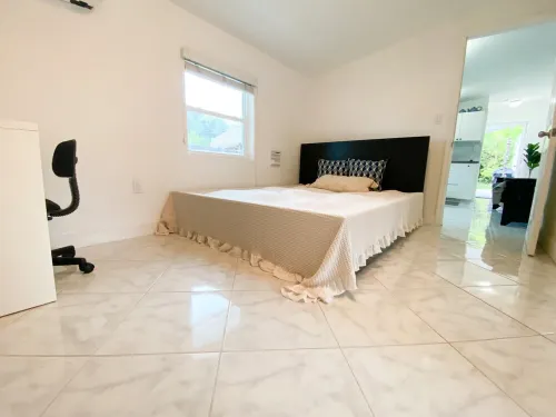 Lovely Miami Apartment with Spacious Backyard! Hotels in Palmetto Estates