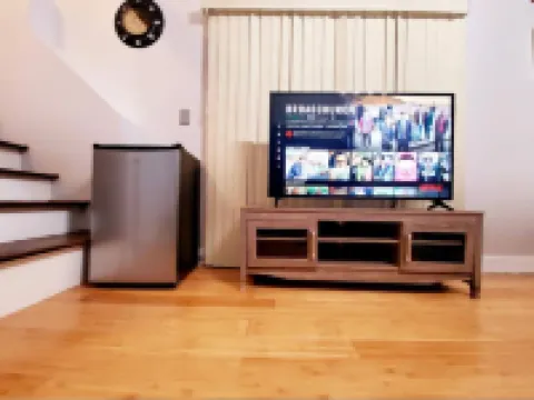 Contemporary Private Studio near Mine Falls