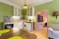 SUNNY ROOMS. SOFT BEDS