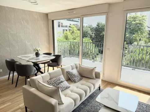 Marvelous 2-bedroom apartment at the gates of Paris close to Porte de Versailles
