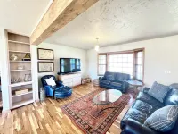 Stillwater Cottage Hotel a 