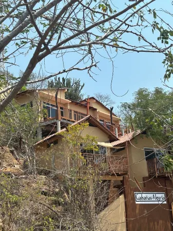 Cabanas Alegria - Ocean View Master Suites