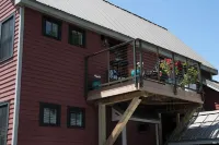 Lovely 2 bedroom and loft apartment with AC, WiFi overlooking the Chester River