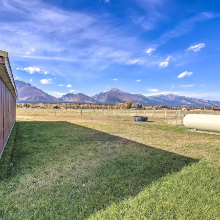 Cozy Cottage Studio Stunning Mountain Views!