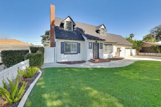 4 Mi to Dtwn: Riverside Gem w/ Pool & Game Room