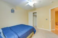 Porterville Getaway w/ Patio + Valley Views!