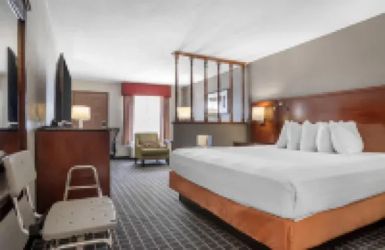 SureStay Plus Hotel by Best Western Greenwood