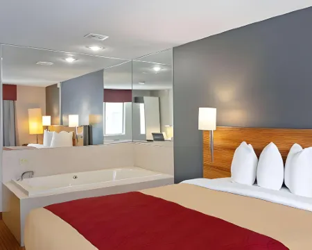 Quality Inn Frontier at US Hwy 30 Hotels in Clinton