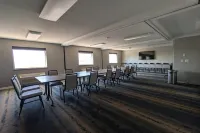 佩勒姆溫德姆速8飯店
