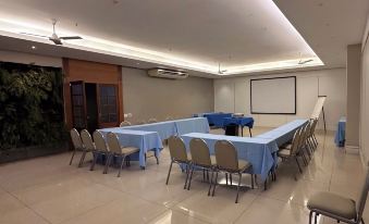 Hotel Dominguez Plaza