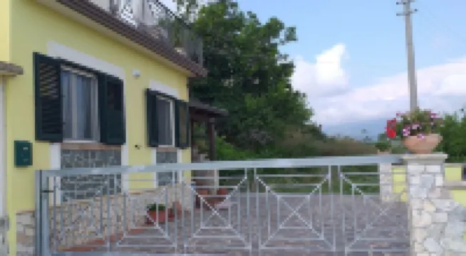 Villa with sea view pool