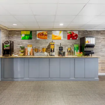 Quality Inn & Suites Raleigh Durham Airport