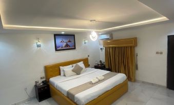 Maracana Luxury Hotel & Suites