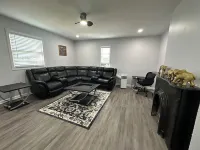 Cozy Upper-Level Retreat