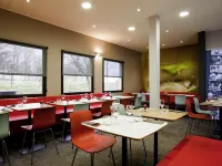 Ibis Provins - breakfast