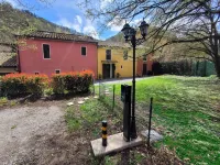 House in Pistoia with Pool and Nature Views