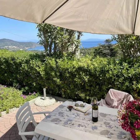 Apartment in Capoliveri with garden