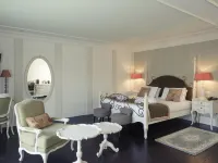 Hôtel Mercure Villeneuve-Sur-Lot - le Moulin de Madame Hotels in Monflanquin