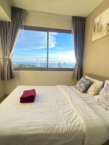 รูปภาพของSea View High Floor 2 Bed Room-Excellent Location
