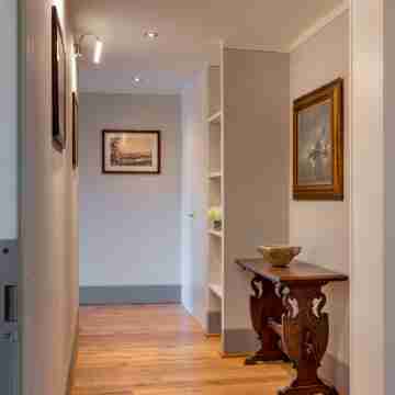 Impressive 4 bedroom apartment in front of Pitti Palace. Piazza Pitti I Others