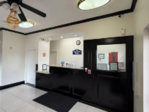 Executive Inn and Suites Hotels in Camp County