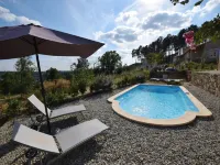 Villa in Joyeuse with Private Pool & History - piscina